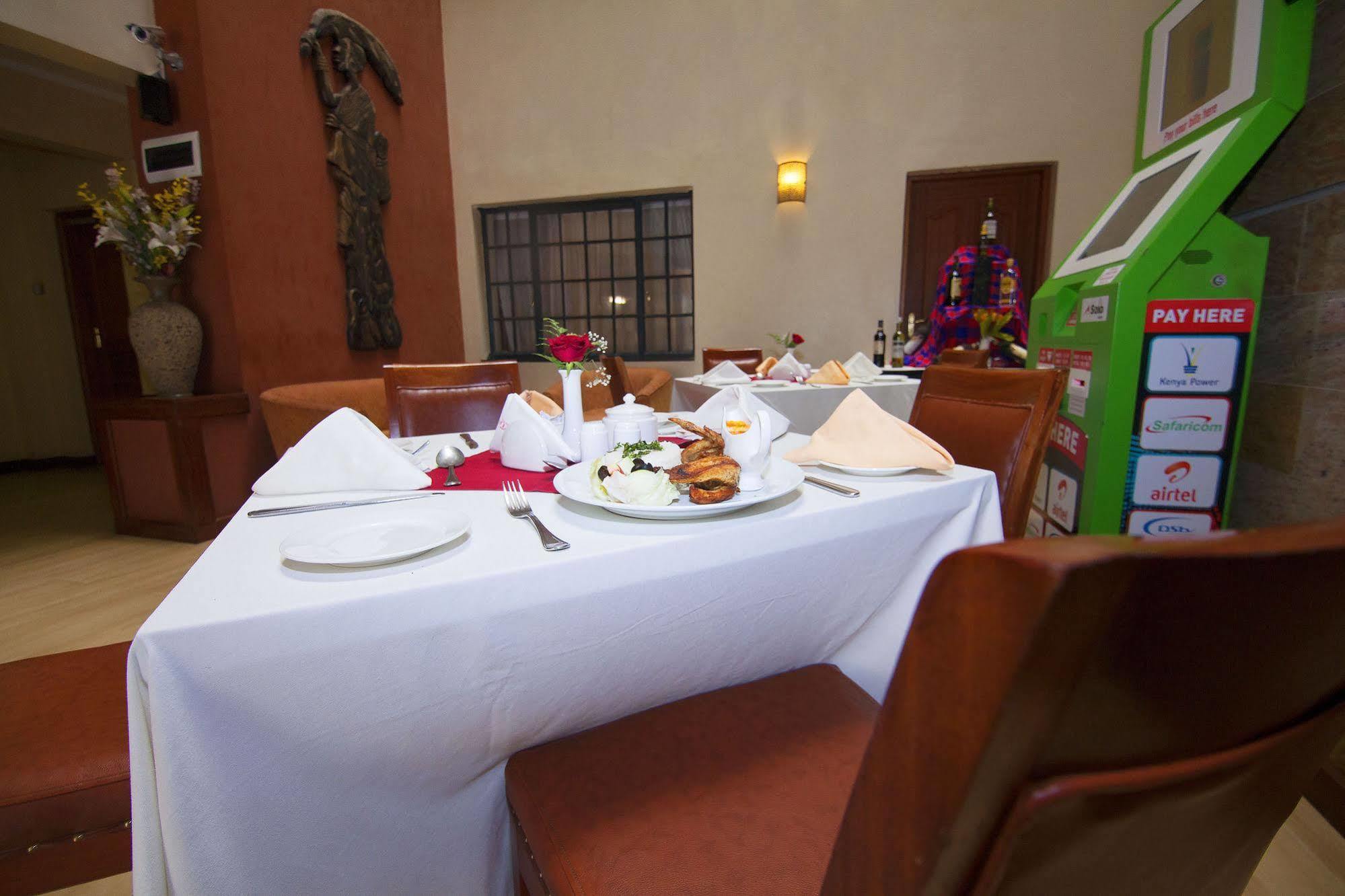 Mvuli Suites Nairobi Esterno foto