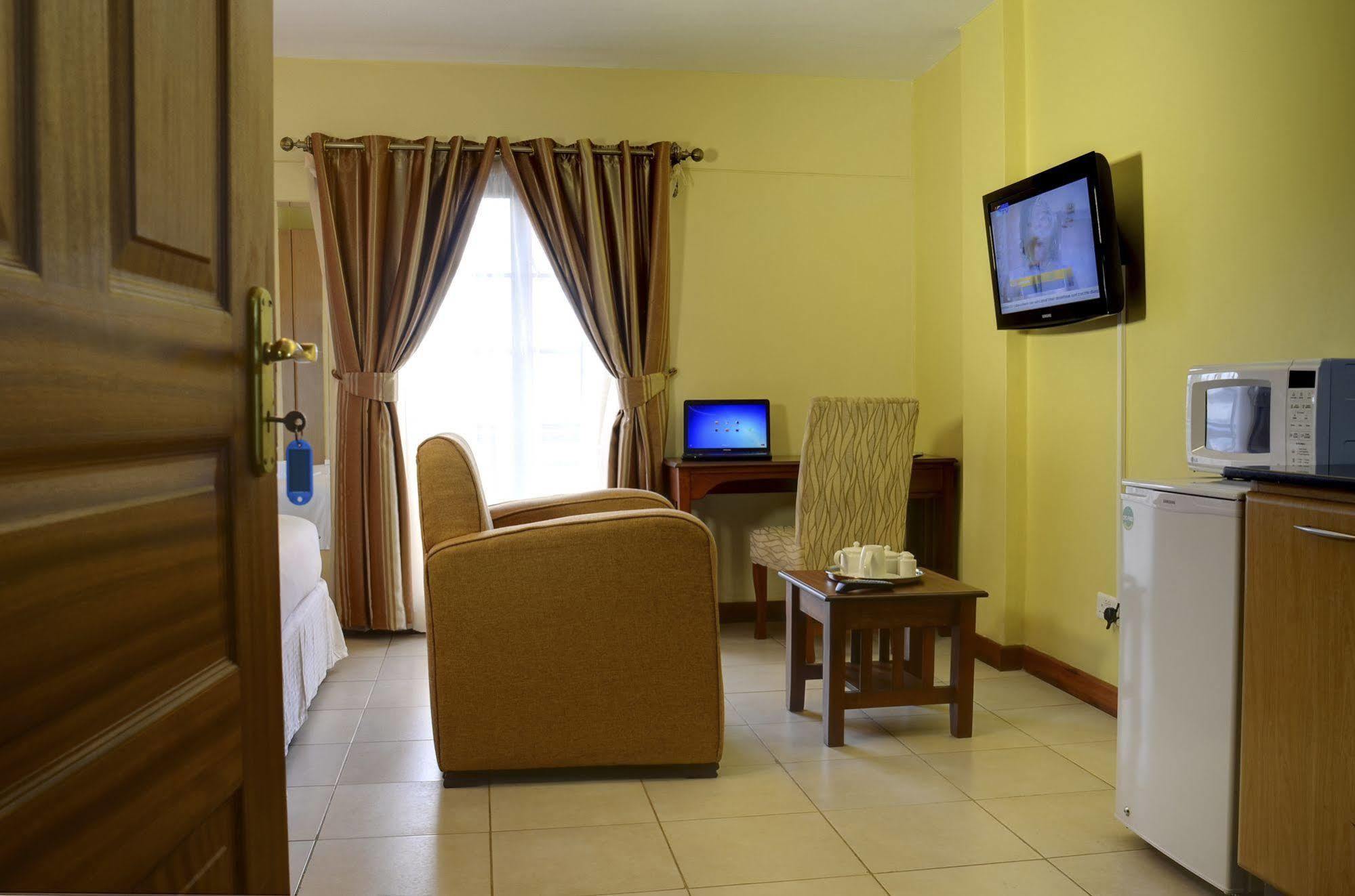 Mvuli Suites Nairobi Esterno foto